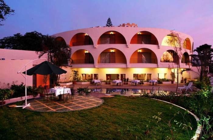 Sahil Sarovar Portico Lonavala Exterior photo